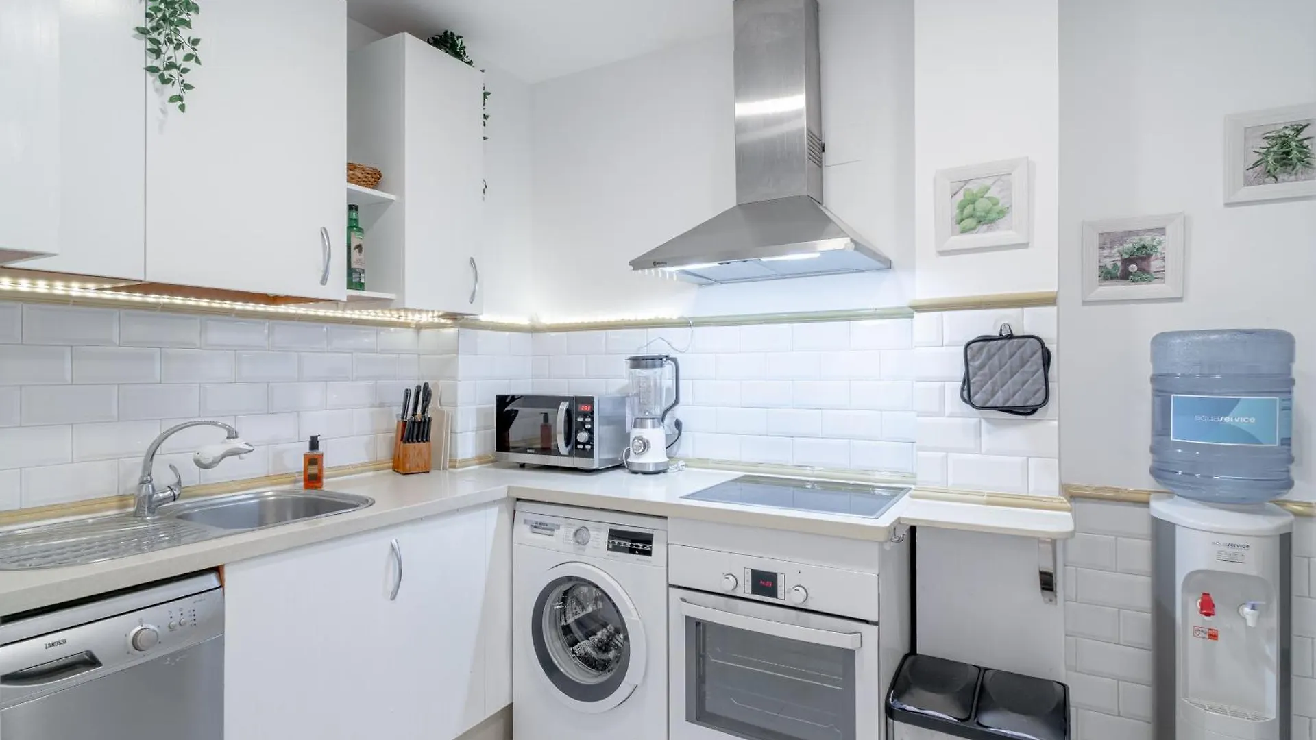 Apartman Home Away From Home Marbella