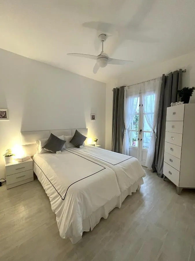 Home Away From Home Marbella Appartement