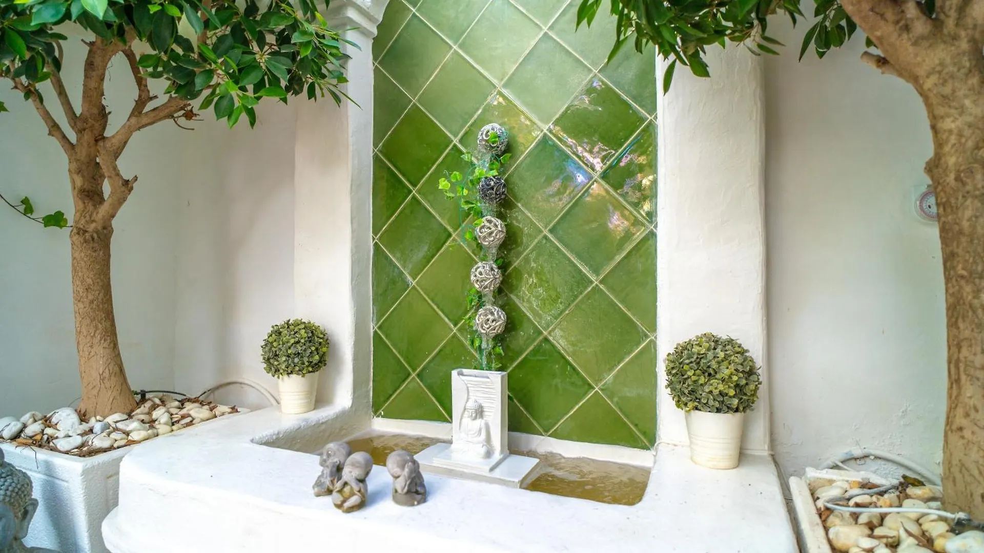 Home Away From Home Marbella Appartamento